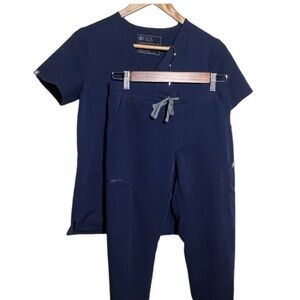 Figs Scrub Set Casma Top & Yola Skinny Pants Navy Blue Womens Size XS.
